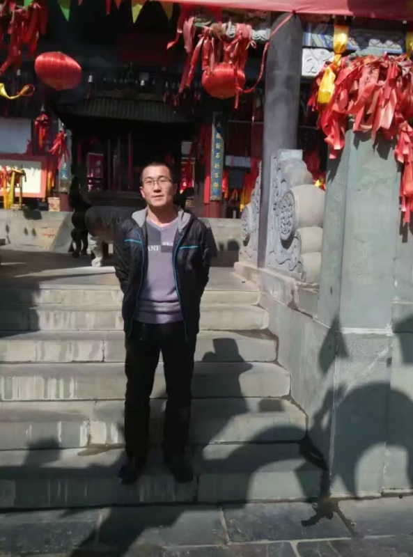 淡然的第一张照片--中阳闪婚服务中心